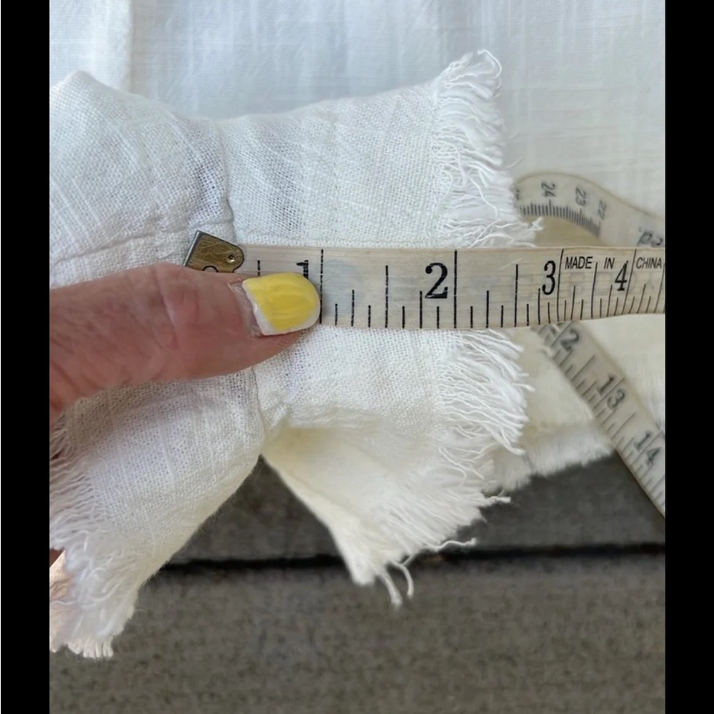 NWT Urban Outfitters Ivory Textured Cotton Elastic High-Waist Shorts Size Small - Picture 8 of 10